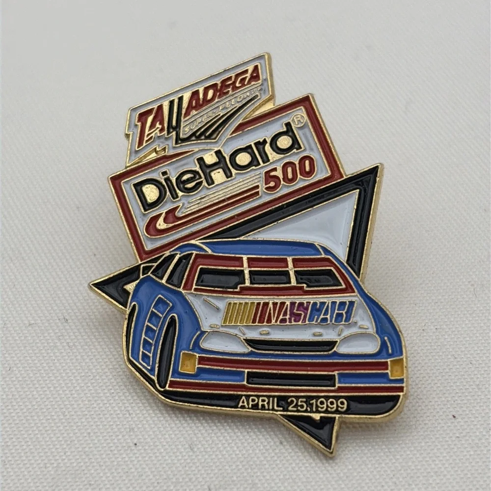 NASCAR DieHard 500 Talladega SuperSpeedway 1999 Lapel Hat Pin